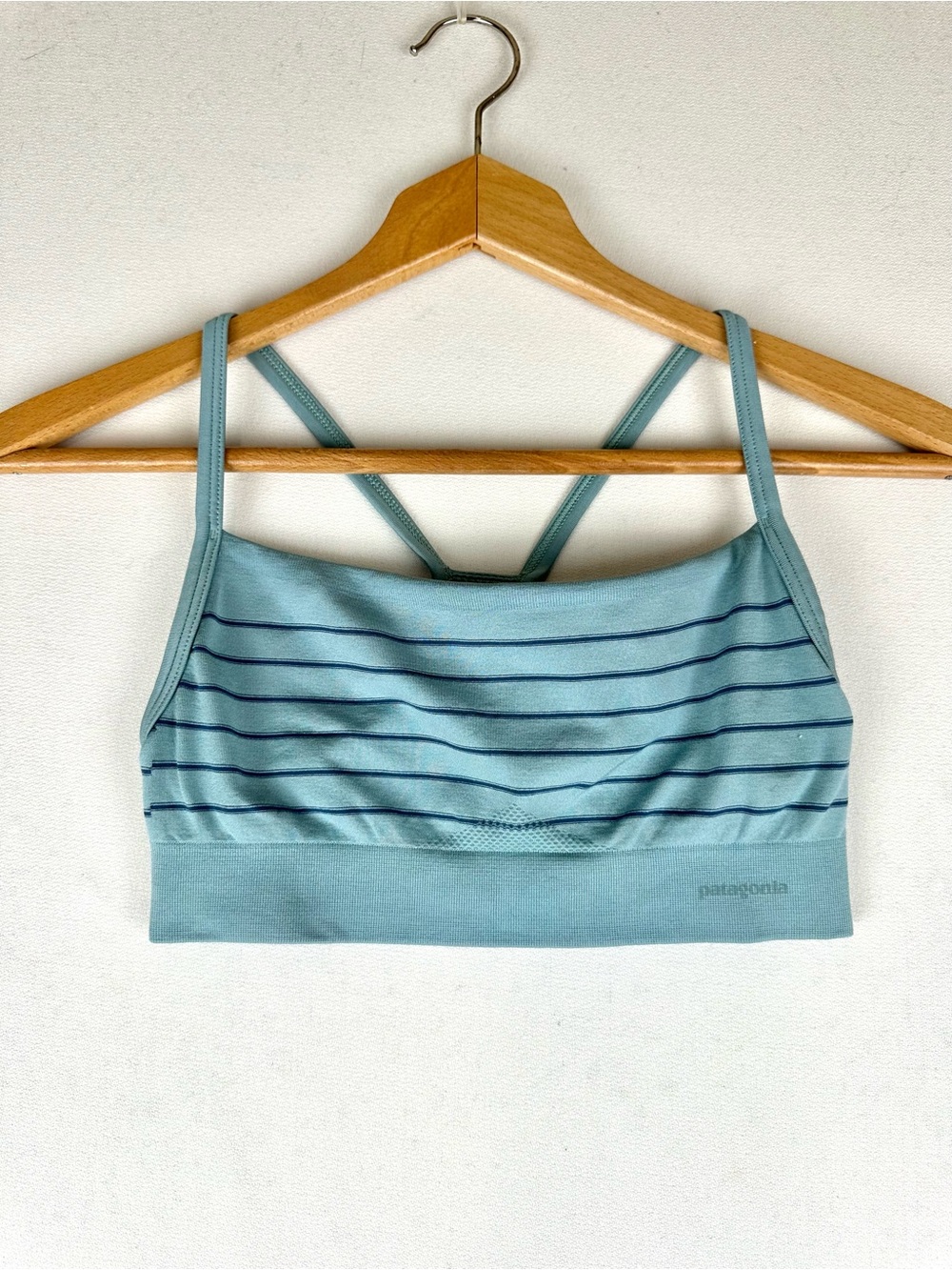 Patagonia Active Mesh Bra Stripe Seamless Yoga Athleisure Activewear
